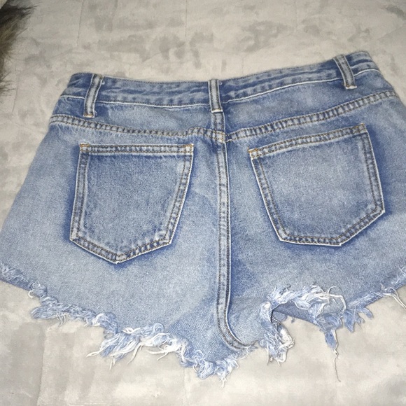 Shorts - Picture 2 of 2